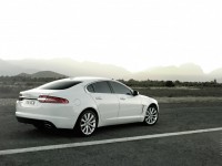 Jaguar XF 2012 photo