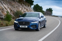 Jaguar XF photo