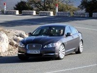 Jaguar XF 2007 photo