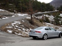 Jaguar XF 2007 photo