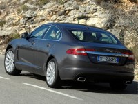 Jaguar XF 2007 photo